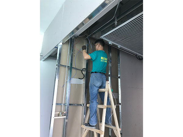 新工裝到了，得到裝修工人一致好評